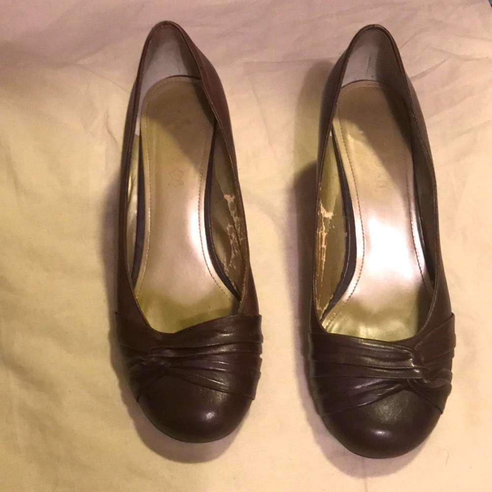 Aldo brown kitten heels
